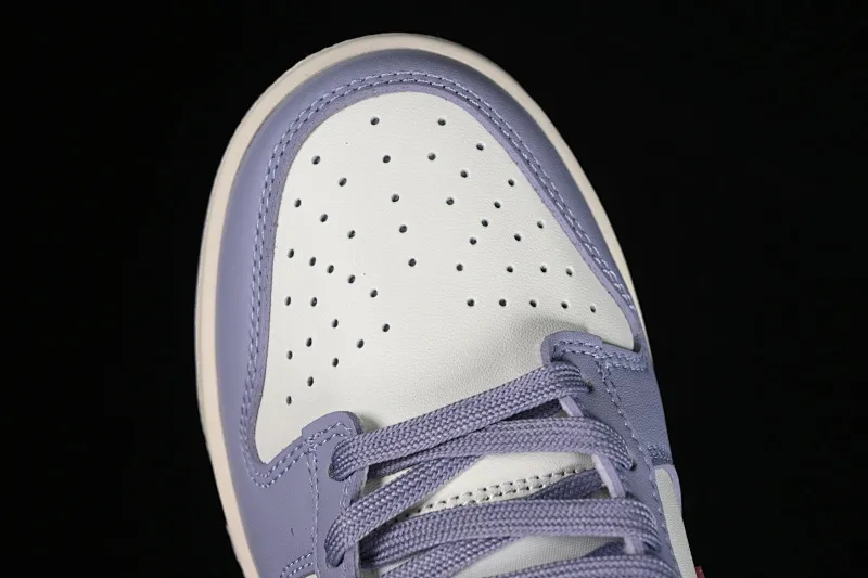 All categories Nk SB Dunk series Nk SB Dunk Low low-top sneakers Nk SB Dunk Low white, blue and pink color SB smashed backboard fashion casual sneakers DD1503-500